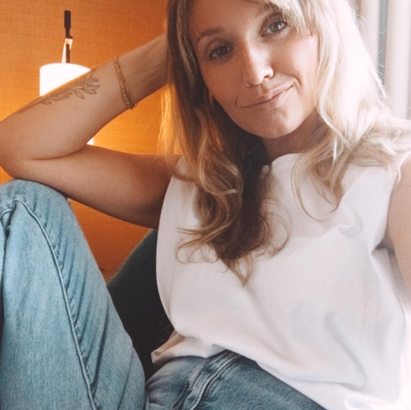 Meet your Posher, Kirstie - Picture 5 of 9